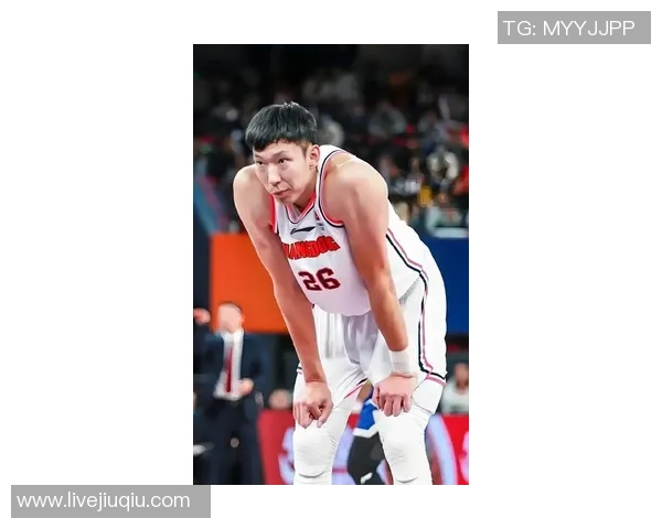 周琦在国际篮球舞台上的崛起与挑战：从青年才俊到国家队核心的奋斗历程