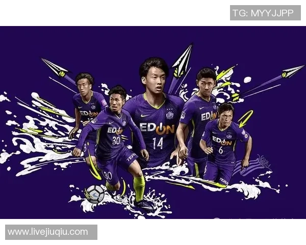 大板飞脚与横滨水手的激烈对决展现足球魅力与技术的巅峰较量